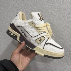 Louis Vuitton Lv Trainers 