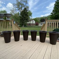 Very  Gorgeous  6 Pots 20 Inch tall Heavy Plastic brand you