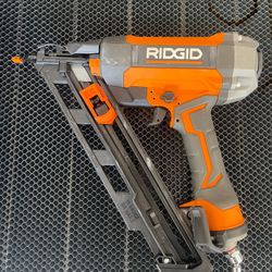 Rigid 15GA  DA Angled Nail Gun 