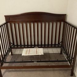 Complete Crib / Toddler Bed