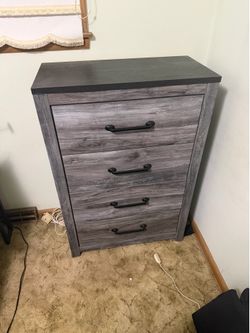 Dresser