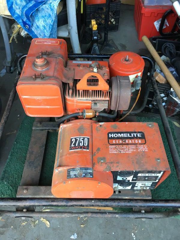 HOMELITE 2750 WATT PORTABLE GAS GENERATOR -