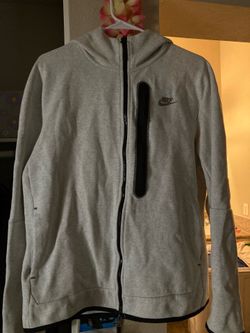 Nike tech