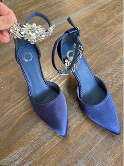 Journee Collection Satin Navy Heels with Crystal Strap (size 7.5 Women’s)