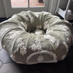 Pesenn Cat Tunnel Bed with Cushion – Brown