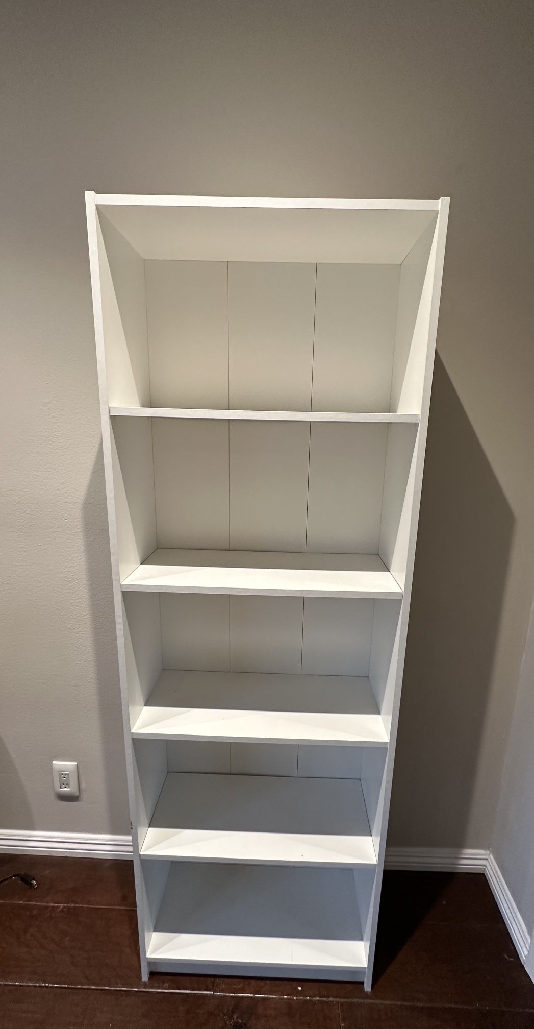 Bookshelf 