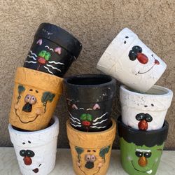 Tinks and Treasures getting ready for October these planters are perfect for cake pops