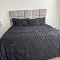 KING SIZE BED SET $100
