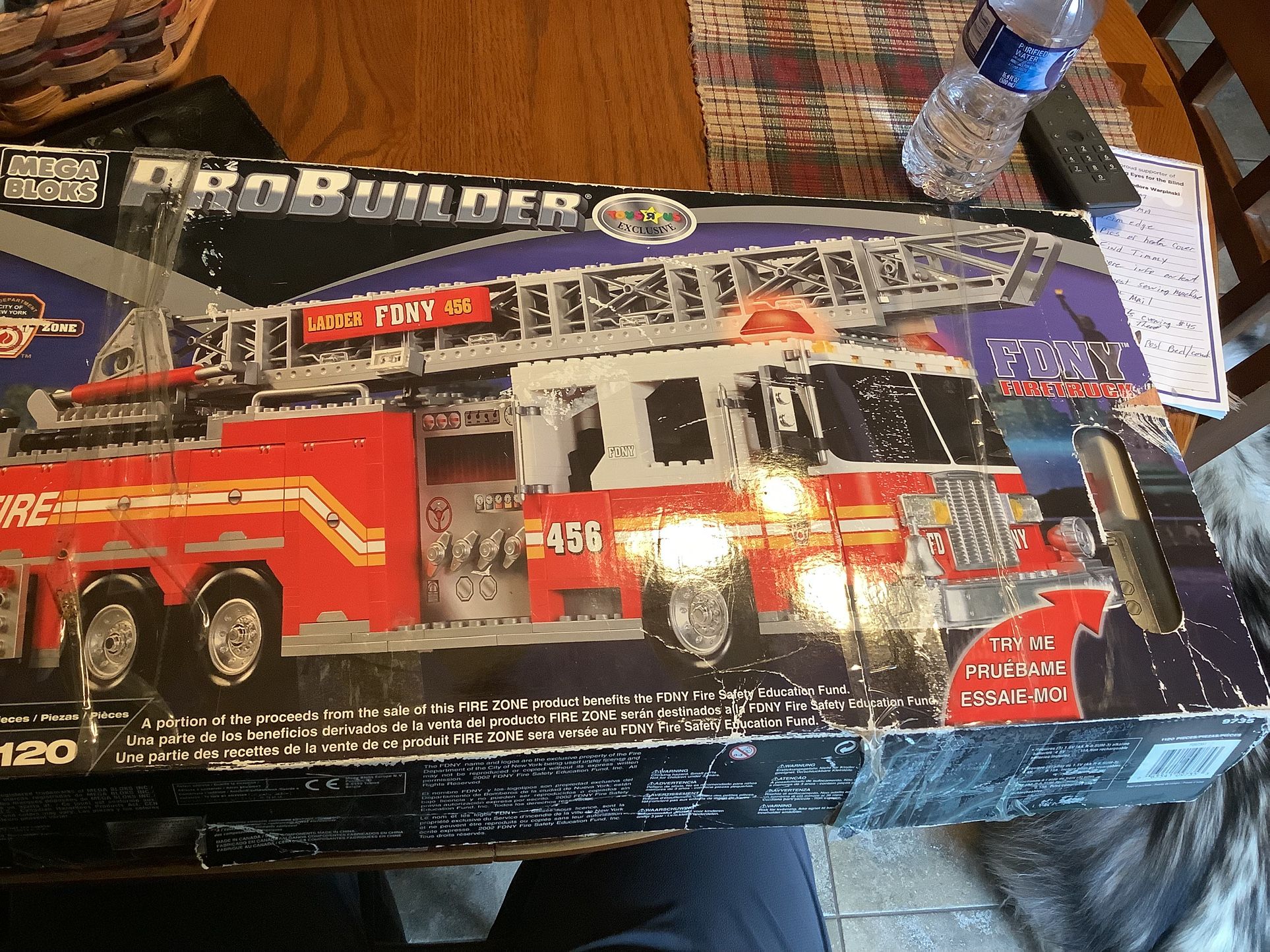 Mega Bloks 2002 Pro Builder FDNY 456 Fire Engine Kit a true collectible never completely put together. Box in fair condition. 90% still in original w
