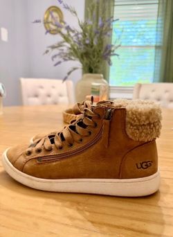 UGG High Top Shearling Side Zips