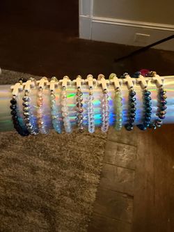 Cross beaded bracelet