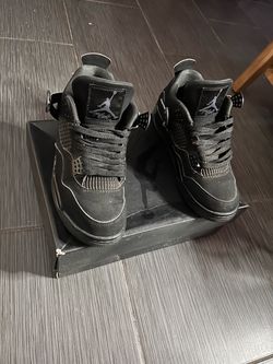 Black Cat Jordan 4 OG 8.5 mint condition