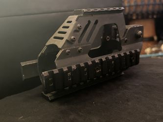 P90 Handguard