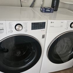 Lg Washer & Gas Dryer