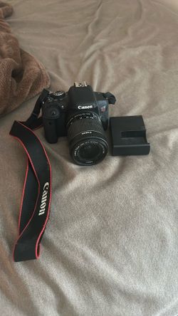 Canon EOS REBEL T6i