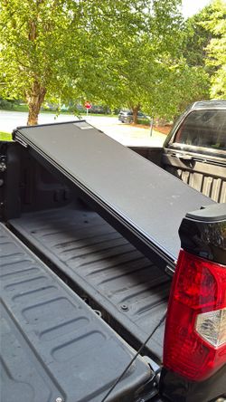 Tri fold hard bed cover easy install