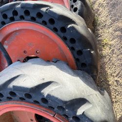 Bobcat Tires 