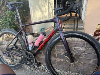 2018 carbon specialized Roubaix 56