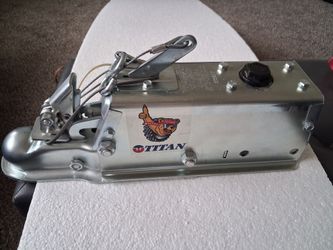 Titan Model 60 Hydraulic Trailer Disc Brake Surge Coupler Actuator 7,000lb Lever Lock