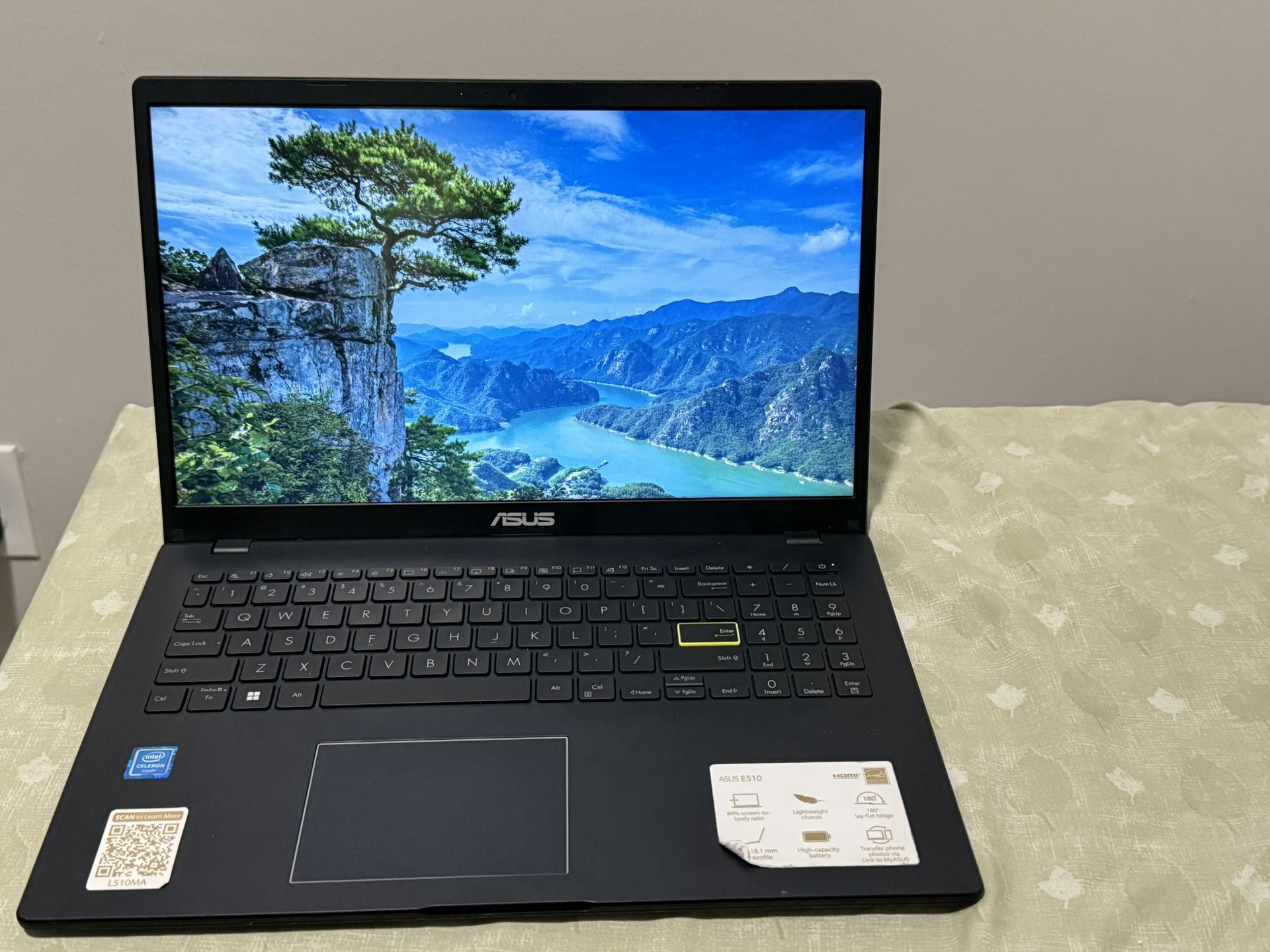 ASUS E510 15.6β Laptop β Intel/Qualcomm, 8GB RAM, 512GB SSD, Windows 10, With Charger