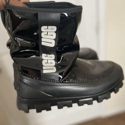 Uggz Boots 
