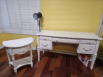 Stanley Bedroom Set Twin Nightstand Desk White