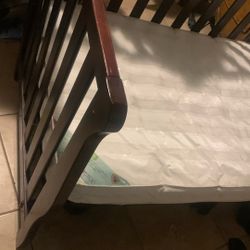 Free Crib Bed For Toddler