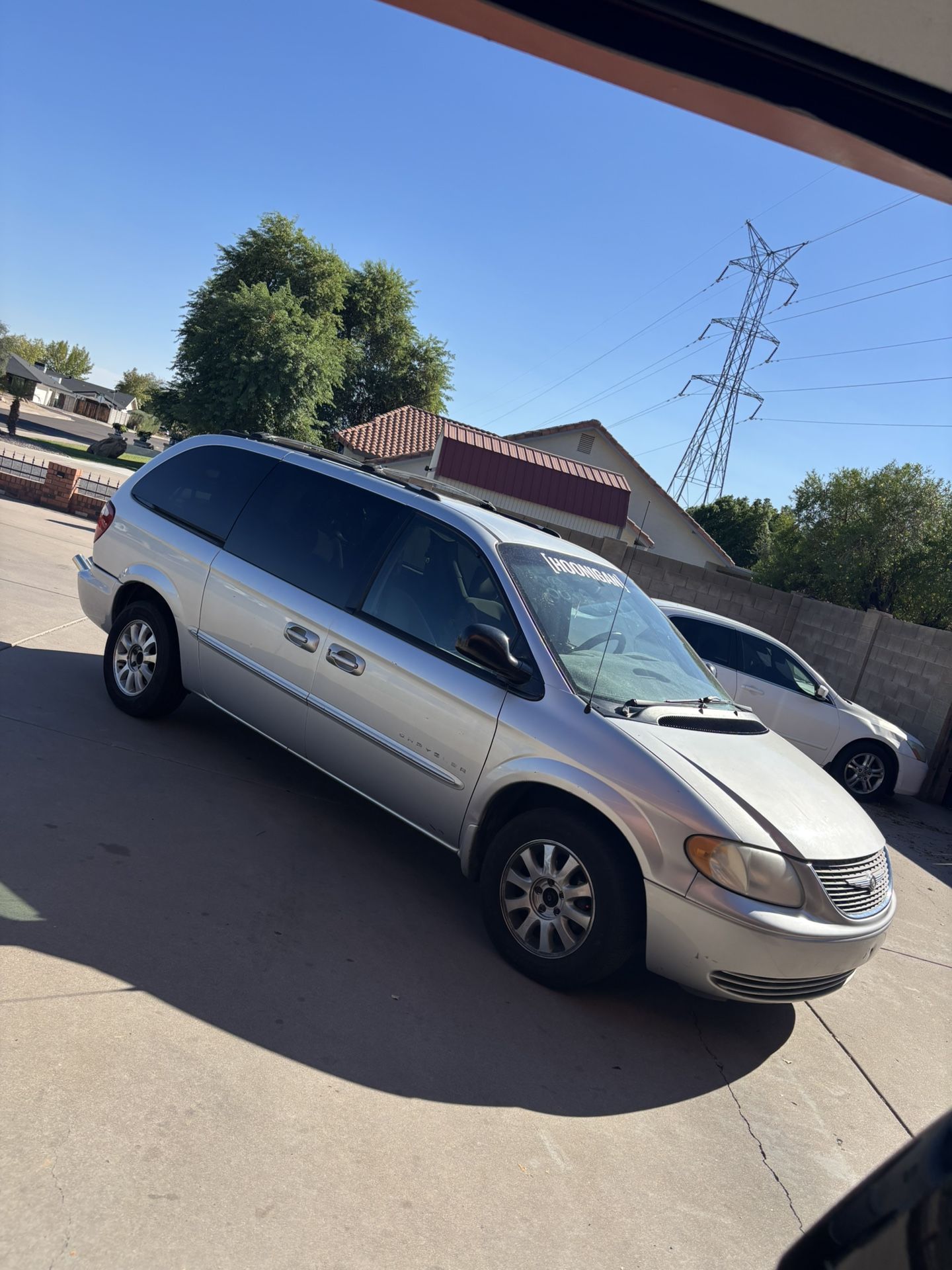 2001 Chrysler Town & Country