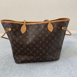 Louis Vuitton Monogram Canvas Neverfull PM