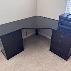 Corner Desk with Filing Cabinets