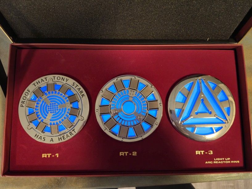 Set Of Iron Man Arc Reactors