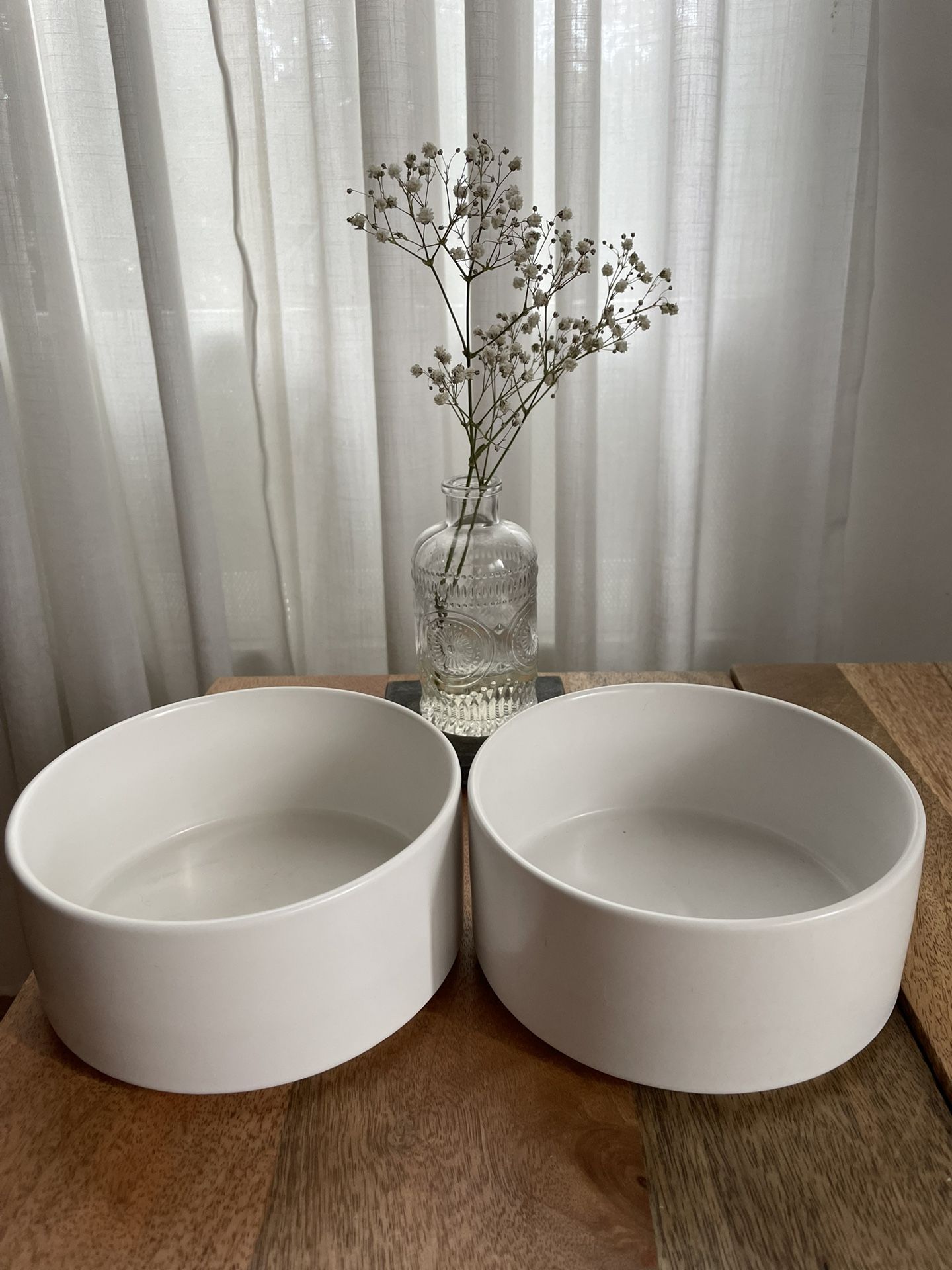 Ceramic Bowls for Pets - White (sold in set)