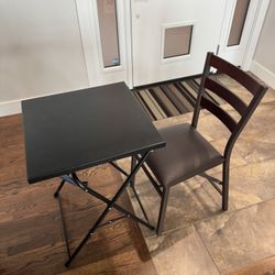 Chair & Table