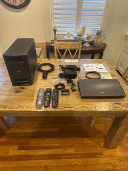Bose V35 console, Bose PS48 III sub, Bose remote, Bose center speaker, cables