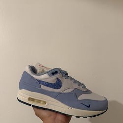 Size 8.5 Nike Air Max 1 Blueprint