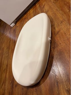 Hatch Baby changing pad and scale