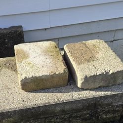 Landscape / Retainer Wall Blocks