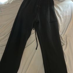 Black Uncuffed Essential Sweatpants