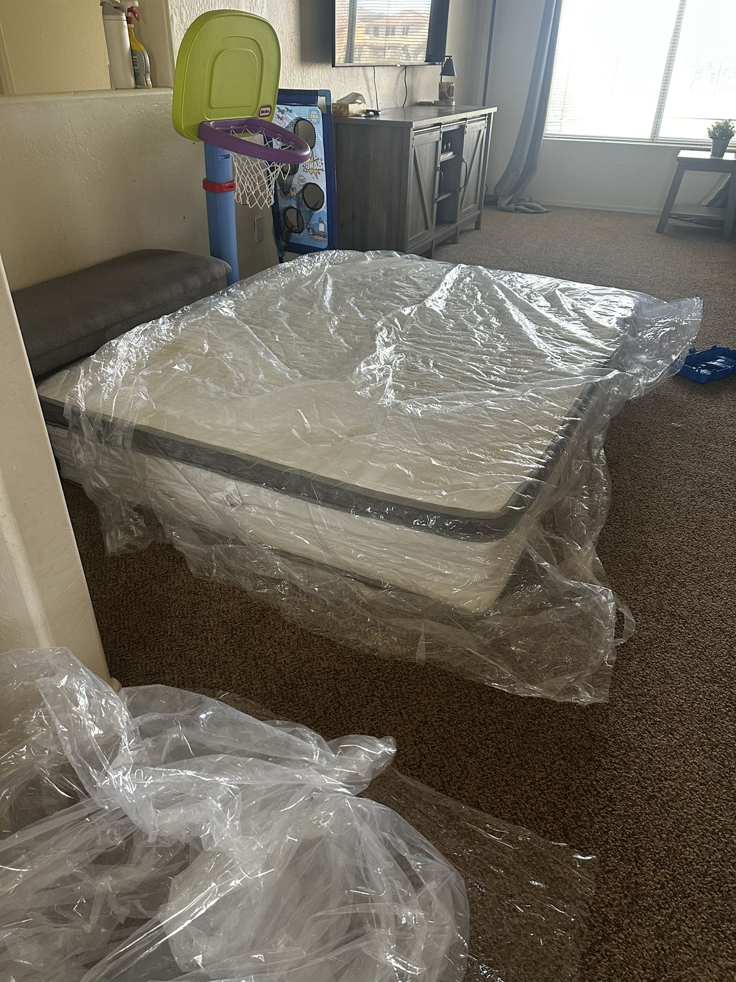 New Full Size Mattress 12 Inch