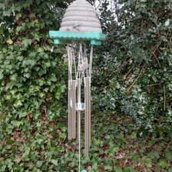Marjolein Bastin Bee Hive Windchime