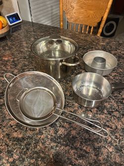 Pots, pans, strainers, steamer stainless steel