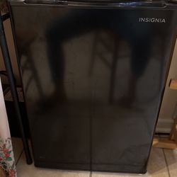 Insignia small Refrigerator