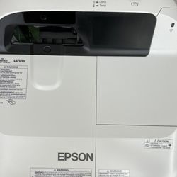Epson Short Throw Projector