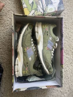 Bryant Giles 2002r New Balance size 8.5