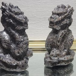 Sodalite / Syanite Black Light Reactive Dragons 