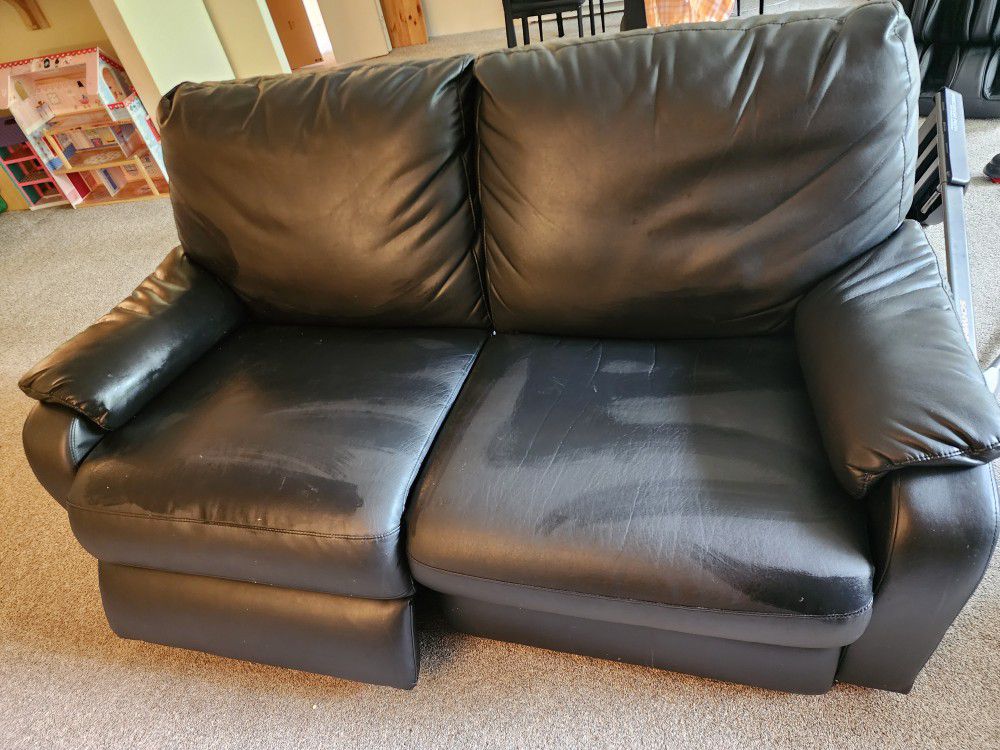 Ikea Automatic Leather Recliner 