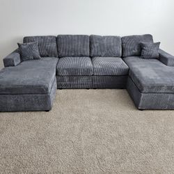 Super Especial Sectional Doble Chaise Dark Grey $499 