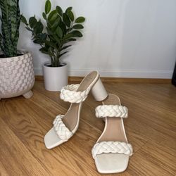 Like New | 8.5 Cream “A New Day” Mule Block Braided Heels (Pacific Beach)