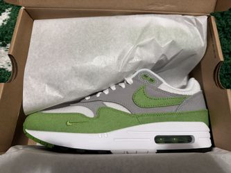 Size 7M / 8.5W Nike Air Max 1 “Patta 20th Anniversary Chlorophyll”  Brand New Deadstock