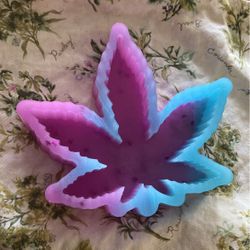 Purple/ Light Blue Leaf Ashtray